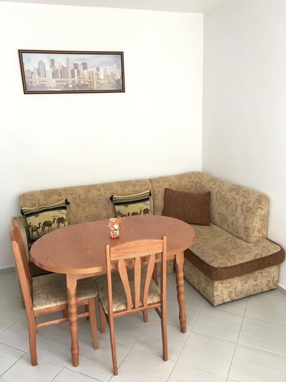 נסבר Adonai Apartments מראה חיצוני תמונה