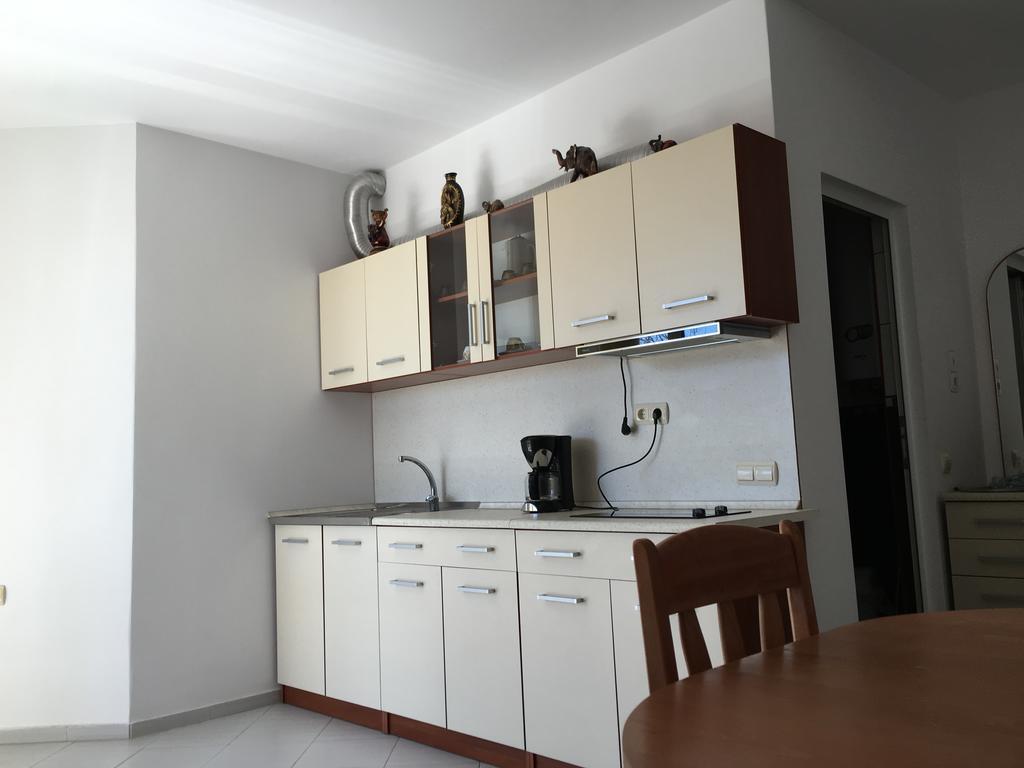 נסבר Adonai Apartments מראה חיצוני תמונה