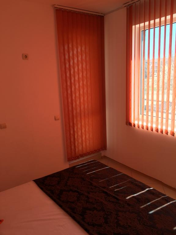 נסבר Adonai Apartments מראה חיצוני תמונה