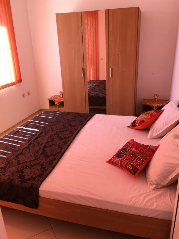 נסבר Adonai Apartments מראה חיצוני תמונה
